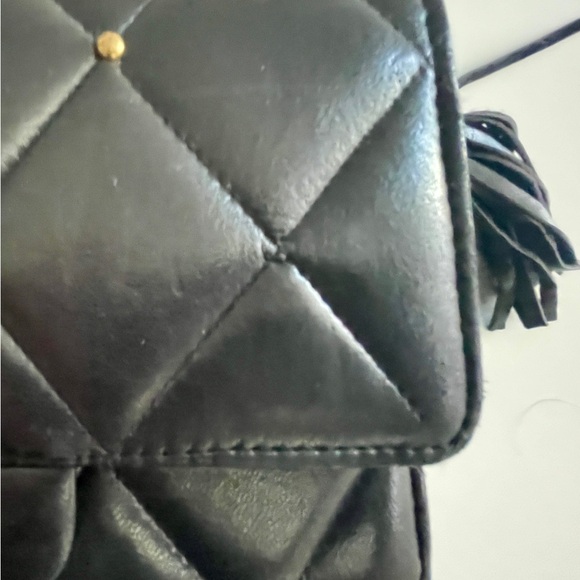 Black leather quilted shoulder bag - Picture 10 of 10